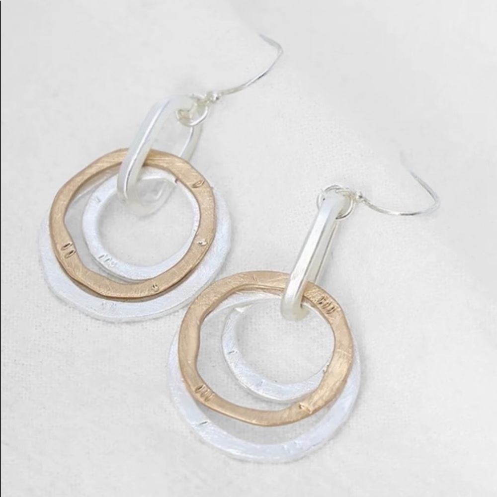 Wavy Matte Layered Circle Earrings